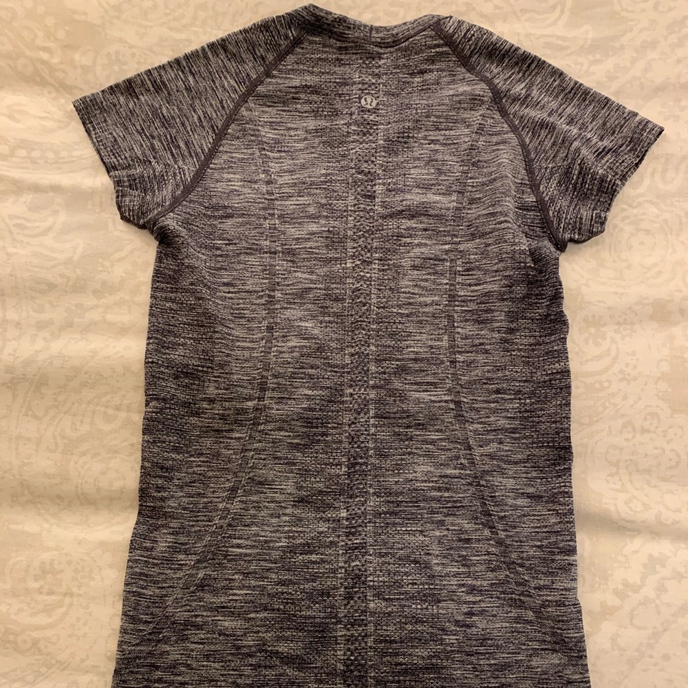 Lululemon Swiftly Tech Short Sleeve